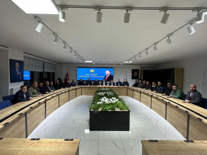 Başkan Aşgın’dan Ak Parti Çorum İ̇l Başkanlığı Görevini Devralan Murat Günay’a Ziyaret