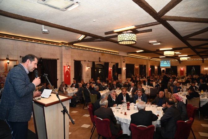 Beyazgül İ̇le Vali Ayhan Muhtarlarla Bir Araya Geldi