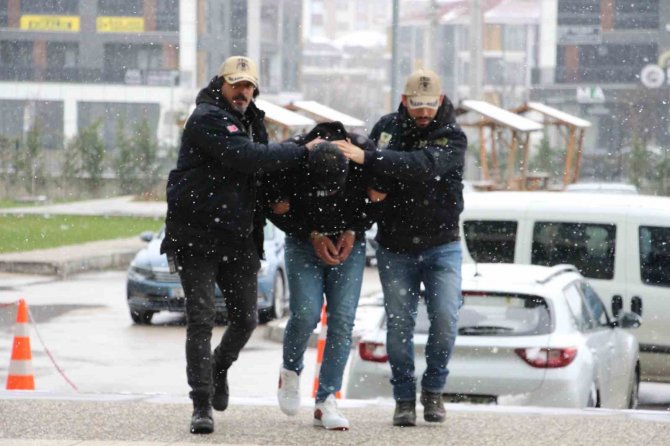Bolu’da Yakalanan Deaş Üyesi Adliyeye Sevk Edildi