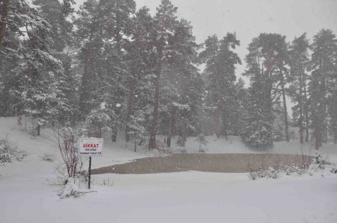 Bolu’nun Doğa Harikası Abant’ta Kış Güzelliği