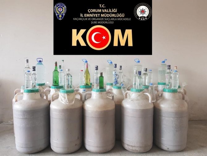 Çorum Polisinden Kaçak Alkol Ve Sigara Operasyonu