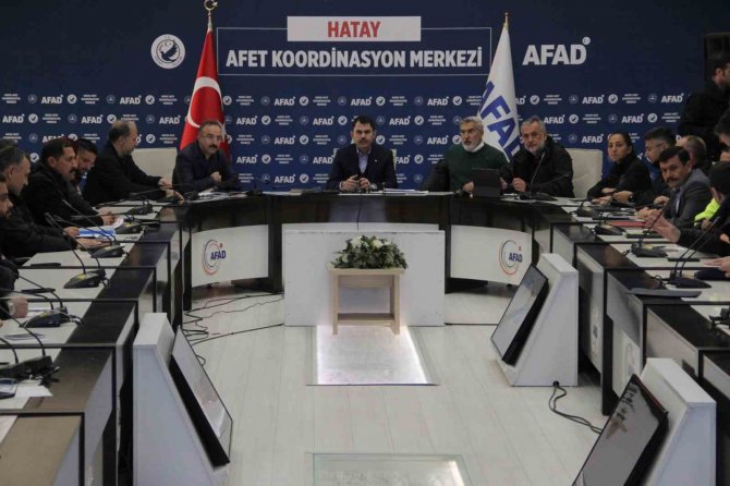 Bakan Kurum: "312 Bin 931 Binanın Yıkık, Acil Yıkılacak, Ağır Ve Orta Hasarlı Olduğunu Tespit Ettik"