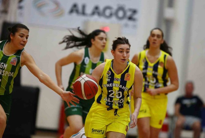 Ing Kadınlar Basketbol Süper Ligi: Fenerbahçe: 106 - Ogm Ormanspor: 66