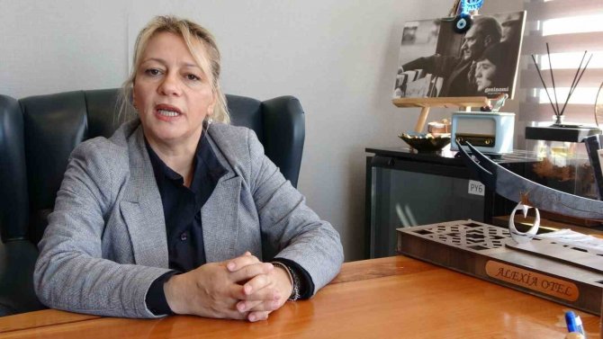 6’lı Masaya Kızdı İ̇yi̇ Parti’den İstifa Edip Bin Kişiyle Birlikte Ak Parti’ye Geçti