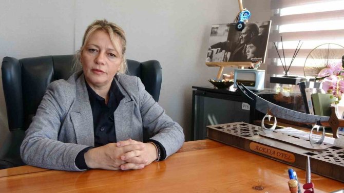 6’lı Masaya Kızdı İ̇yi̇ Parti’den İstifa Edip Bin Kişiyle Birlikte Ak Parti’ye Geçti