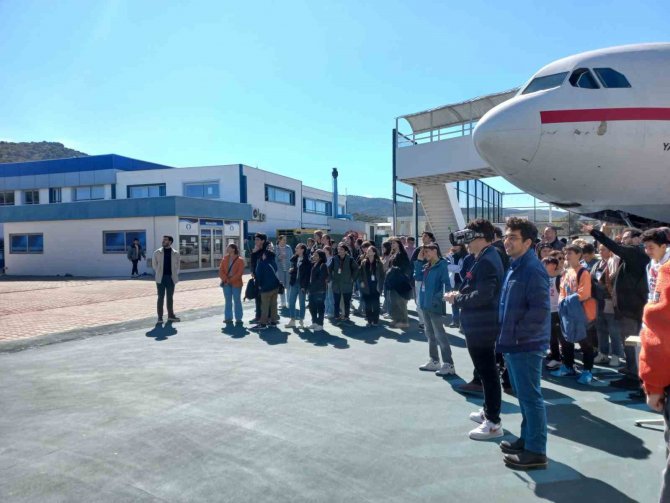 Misak-ı Milli Ortaokulu, 5 Ülkeden 24 Öğrenciyi Misafir Ediyor