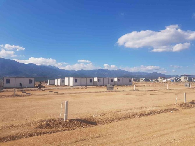 Hatay’da "Karabük Konteyner Mahallesi" Kuruluyor