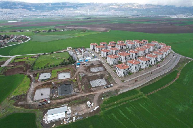 Depremzedeler İçin Yapılıyor, Temeller Atıldı Çalışmalar Hızlandı