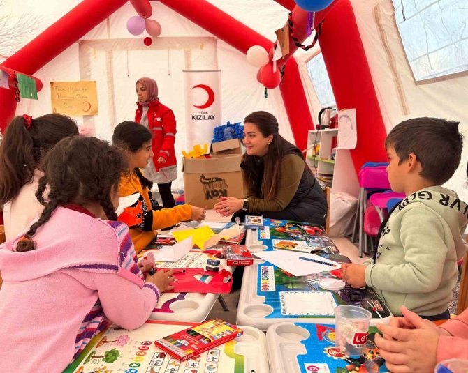 Ağrı Valisi Varol’ Dan, Eşine Duygusal Paylaşımlı Teşekkür