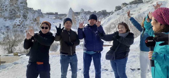 Kapadokya İlkbaharda Beyaza Büründü