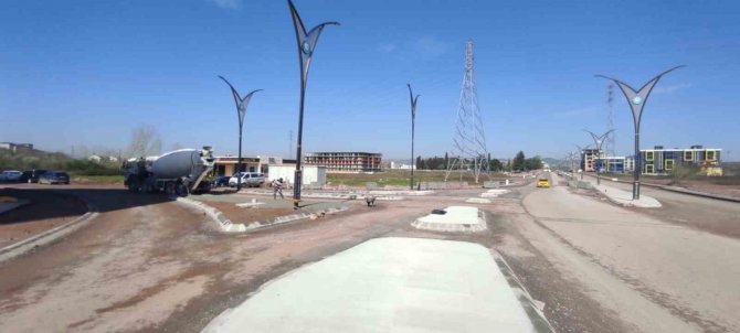 Asiller Caddesi’nde Son Rötuşlar