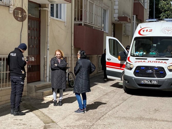 Bir Haftadır Haber Alınamıyordu, Evinde Ölü Bulundu