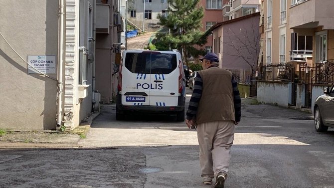 Bir Haftadır Haber Alınamıyordu, Evinde Ölü Bulundu
