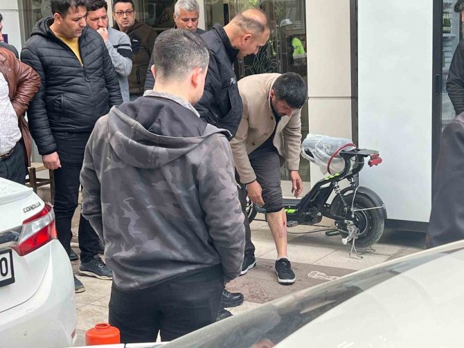 Manisa’da Silahlı Kavga: 3 Yaralı