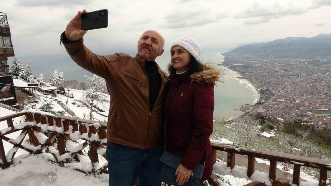 Ordu’da Mart Ayının Son Günlerinde Kar Güzelliği