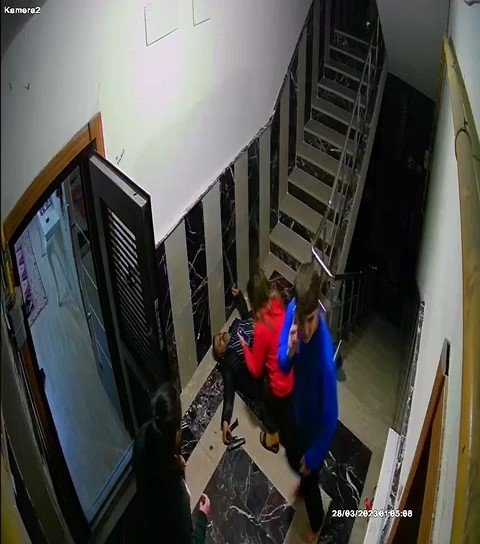 Muhtarın Vurulma Anı Kamerada