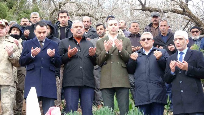 Siirt’te Ekmekçiler Köyü Şehitleri Unutulmadı
