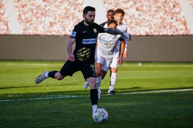 Spor Toto 1. Lig: Erzurumspor Fk: 2 - Altay: 4