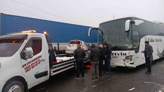 Bolu Tem’de Feci Kaza: 58 Araç Karıştı, 10 Kişi Yaralandı