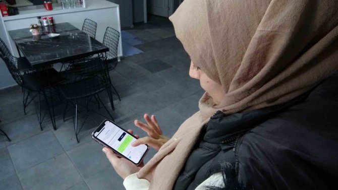 Bursa’da Yaşayan Togg Talihlisi: "İ̇ki Ay İçerisinde Bir Oğlum Olacak, Togg’u Sünnet Aracı Yapacağız"