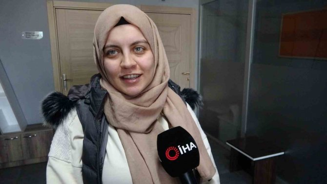 Bursa’da Yaşayan Togg Talihlisi: "İ̇ki Ay İçerisinde Bir Oğlum Olacak, Togg’u Sünnet Aracı Yapacağız"