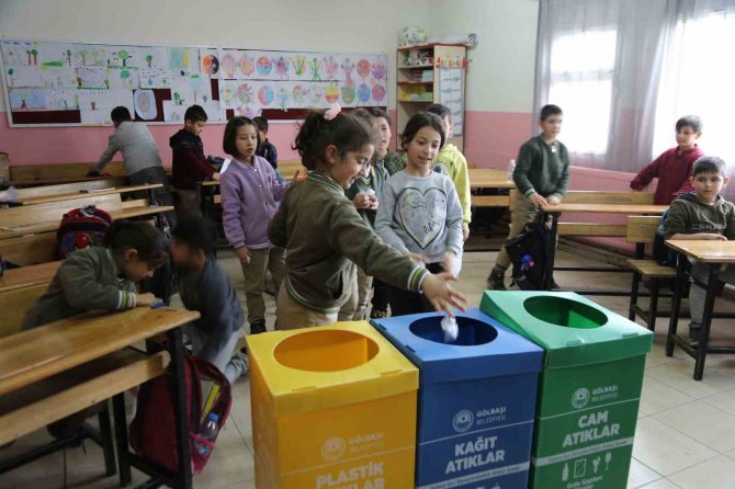 Sıfır Atık Günü Eğitimle Kutlandı