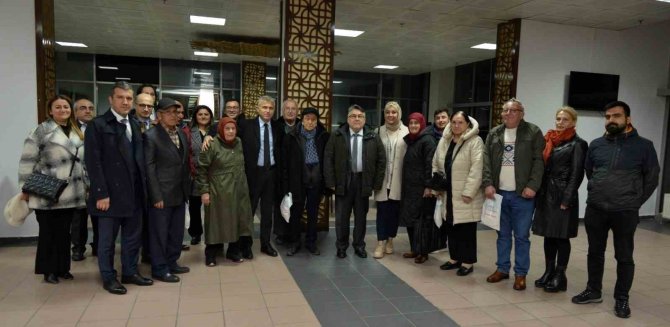 Rektör Özölçer, İftarda Huzurevi Sakinleriyle Buluştu
