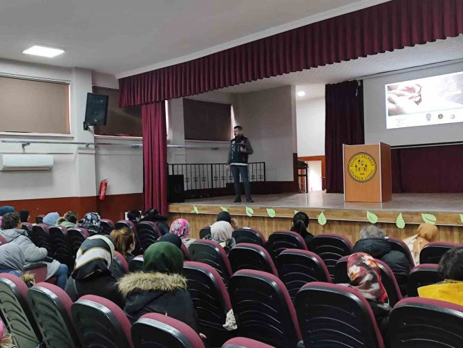 Velilere Narkorehber Eğitimi