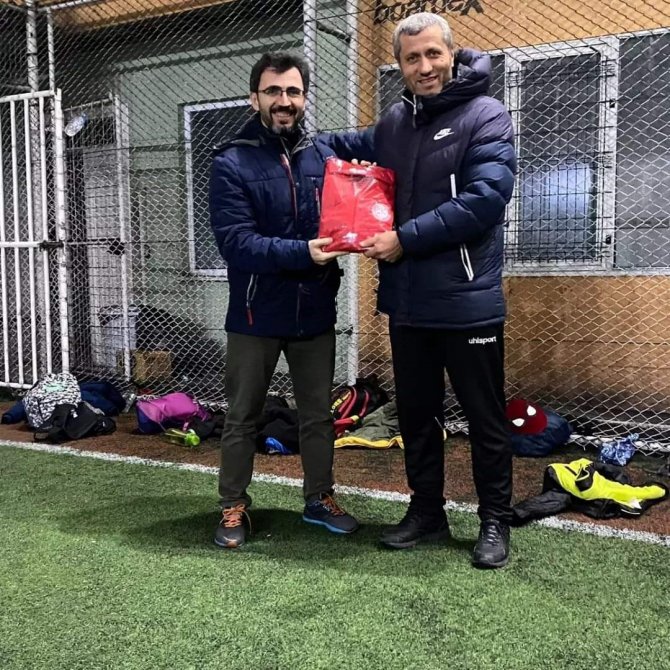 Geleceğin Futbolcularını Yetiştiriyorlar