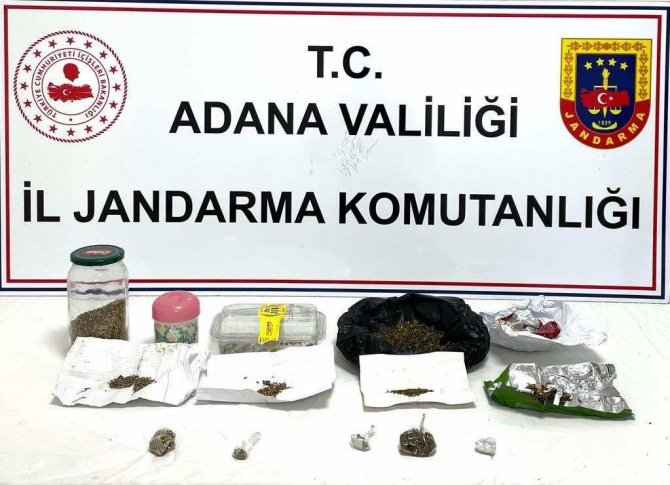Evlerinde Uyuşturucu Ele Geçirilen 2 Kişi Tutuklandı