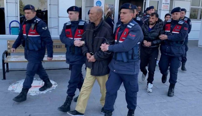 10 Yıldır Kayıp Olan Adamı Dini Nikahlı Karısı Öldürüp Yakmış