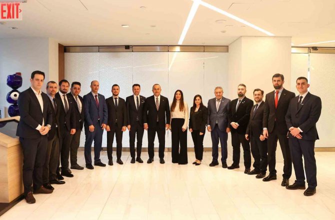 Bakan Çavuşoğlu, Anadolu Aslanları İ̇ş Adamları Derneği Heyetiyle Bir Araya Geldi