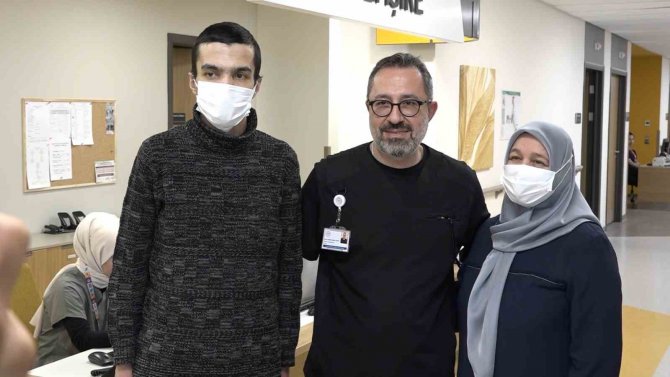 Bursa Şehir Hastanesinde Karaciğer Ve Böbrek Nakilleri Yapılmaya Başlandı