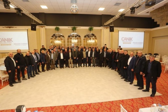 Başkan Sandıkçı: “İ̇dealimiz, Ömürlük Projeleri Halkımızın Hizmetine Sunmaya Devam Etmektir”