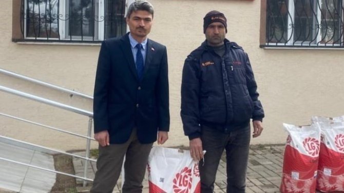 Beylikova Çiftçisine Ayçiçeği Tohum Desteği