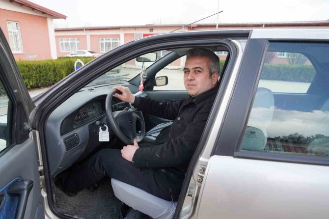2 Yıldır Araç Almadan Piyasaya Çıkmasını Beklediği Togg’un İlk Talihlilerinden Oldu