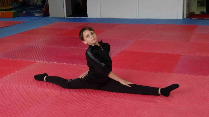 3 Yaşından Beri Jimnastik Yapıyor: Hayali Dünya Derecesi Yapmak