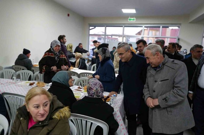 Başkan Işık: "Hemşehrilerimizi İftar Sofralarımıza Bekliyoruz"