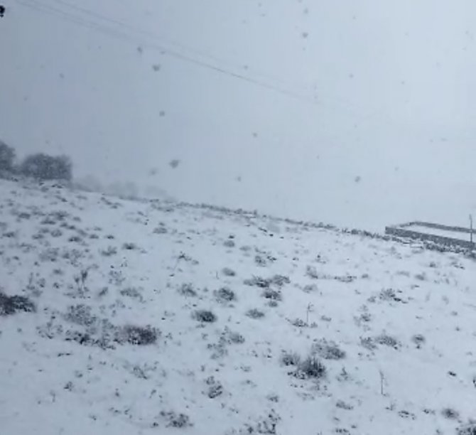 Mazıdağı Beyaz Örtüye Büründü