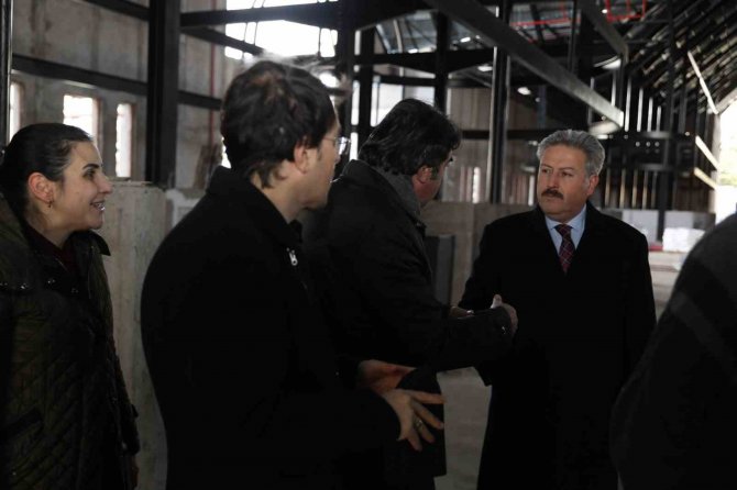 Melikgazi’ye Değer Katacak Çarşı Melikgazi Hızla Tamamlanıyor