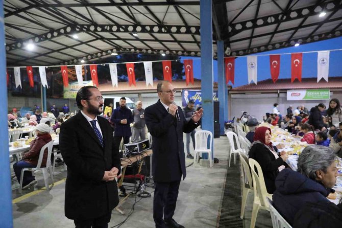 Pamukkale Belediyesi Ramazanın Güzelliğini Akköy’e Taşıdı