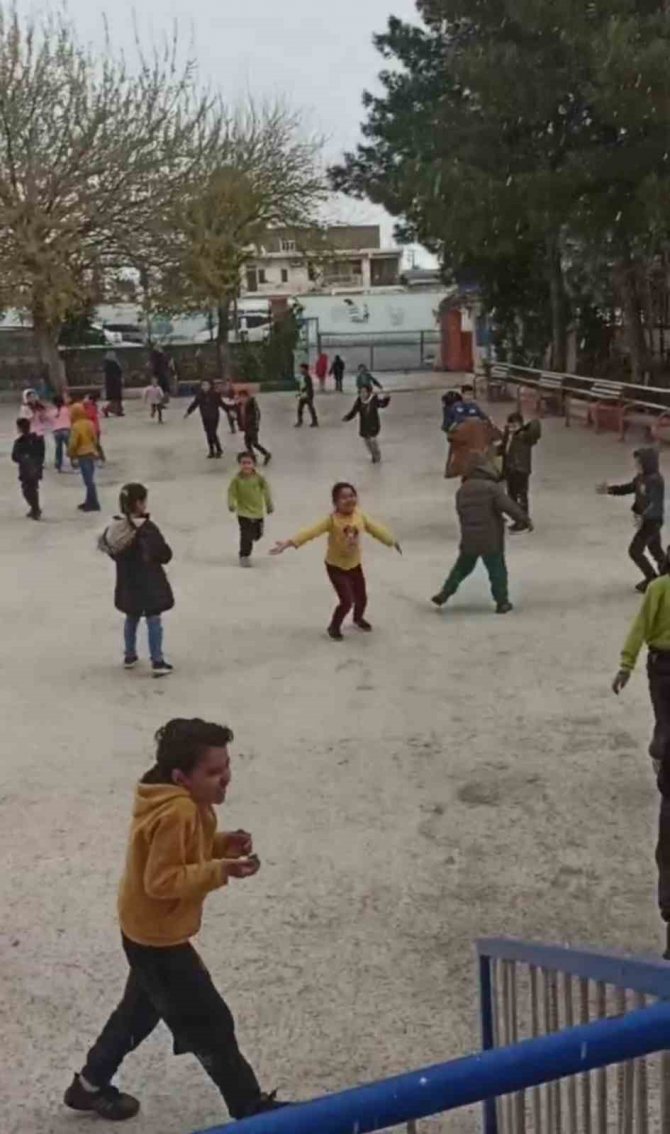 Mart Sonu Ceylanpınar’da Kar Sürprizi