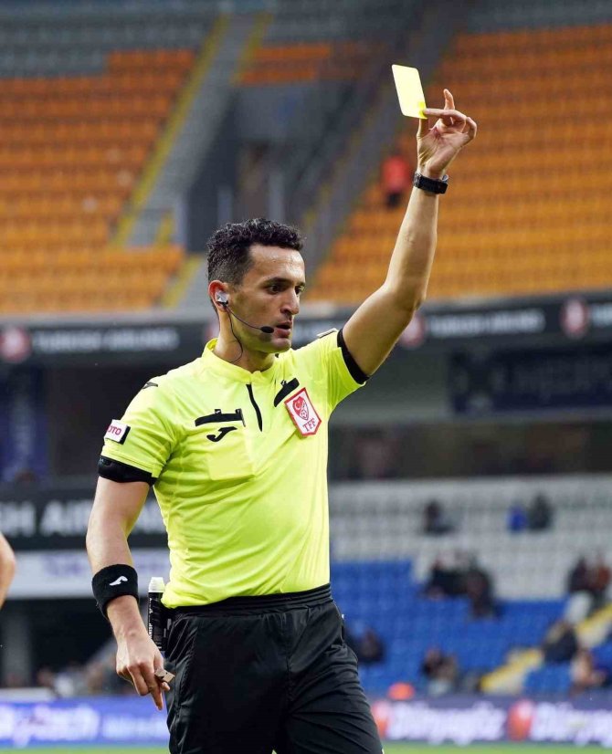 Trabzonspor - Kayserispor Maçını Erkan Özdamar Yönetecek