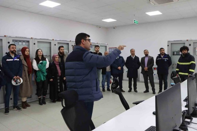 Vedaş Mühendislerinden Güneş Enerji Santraline Teknik Gezi