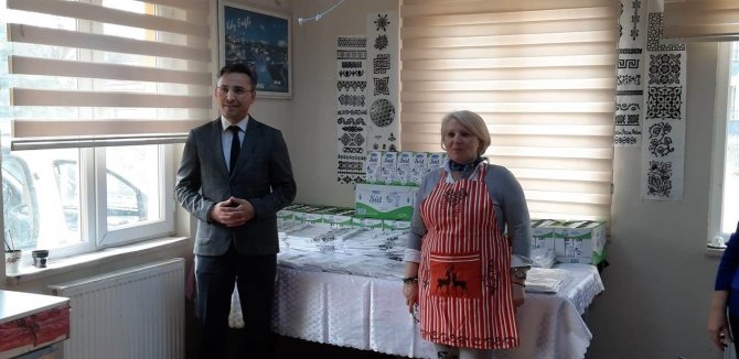 Halk Eğitim Merkezinden Depremzedelere Yardım Eli