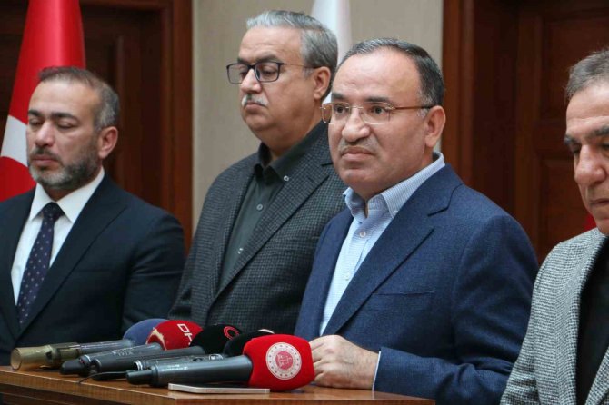 Adalet Bakanı Bozdağ: “Akşener, Cumhurbaşkanımızdan Özür Dilemeli”