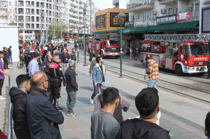 Antalya’da 7 Katlı Apartmanda Çıkan Yangın Korkuttu
