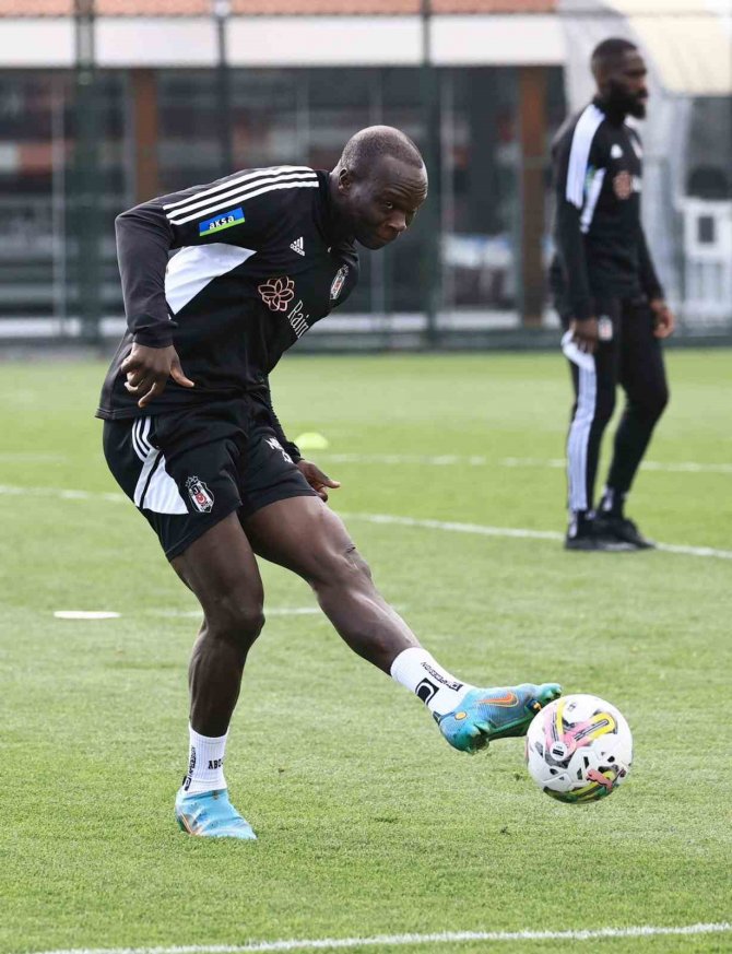 Beşiktaş, Fenerbahçe Maçı Hazırlıklarını Tamamladı