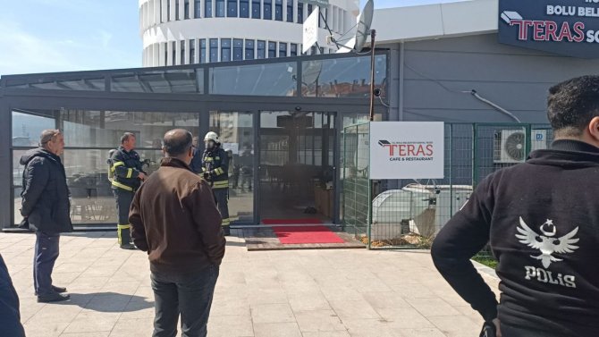 Kafeteryadaki Trafo Bomba Gibi Patladı: 2 Yaralı