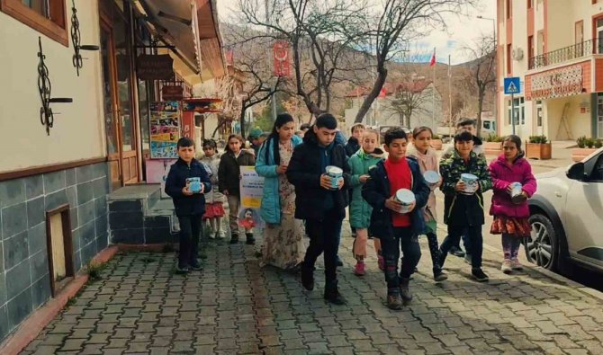 Kuran Kursu Öğrencileri Muhammet Eymen İçin Seferber Oldu